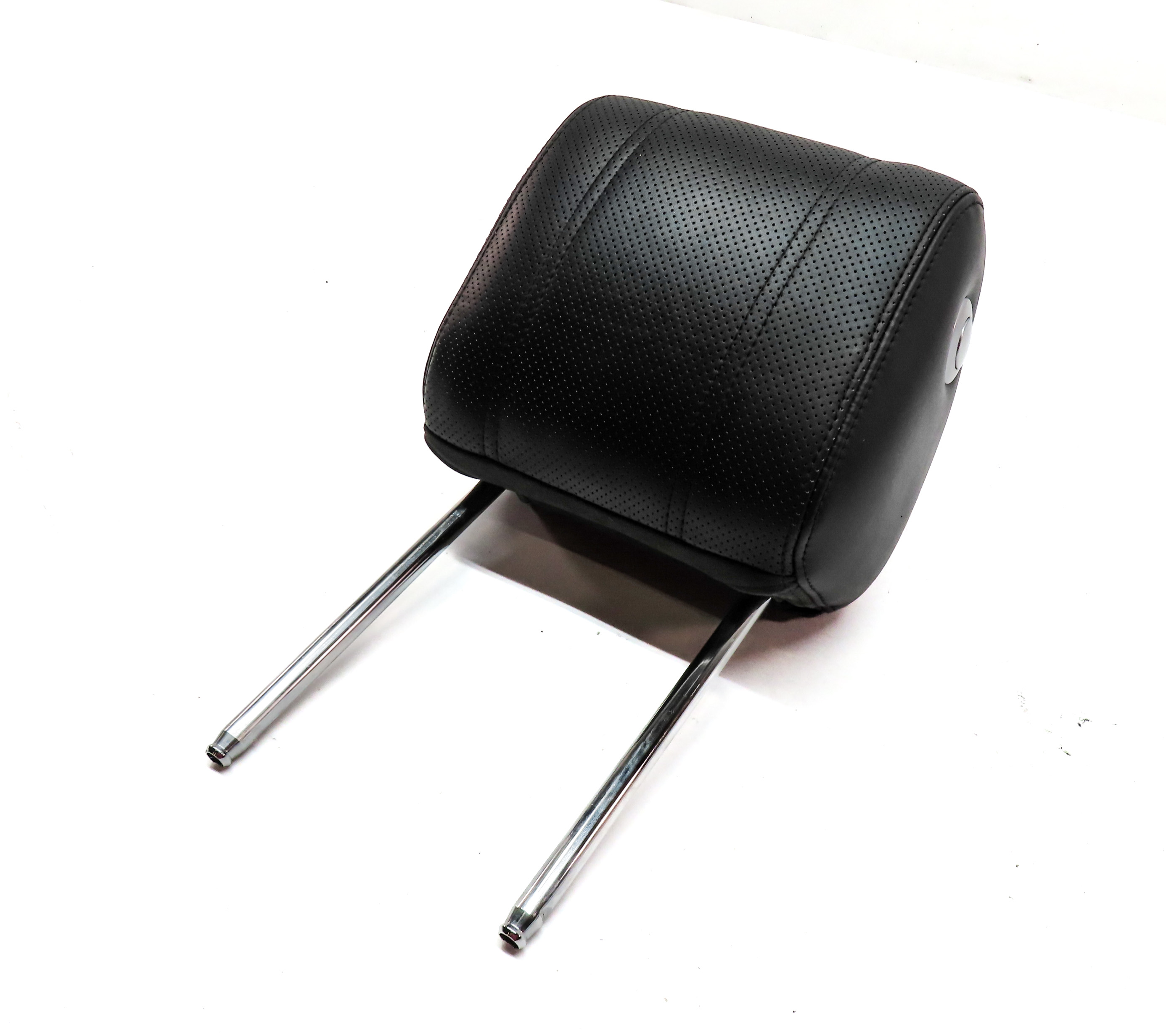 14-17 RANGE ROVER SPORT L494 FRONT RIGHT PASSENGER HEADREST HEAD REST (Black) — exact item pictured